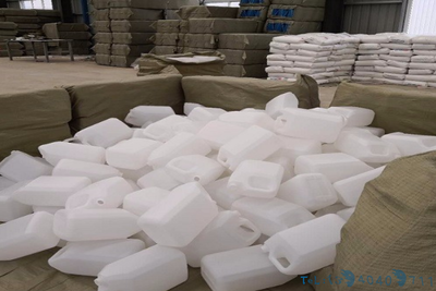 潢川縣哪家塑鋼制品廠供應(yīng)優(yōu)質(zhì)25L塑料桶？